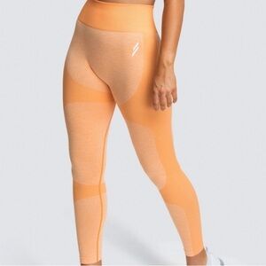 DOYOUEVEN Impact Seamless Leggings Sorbet Orange